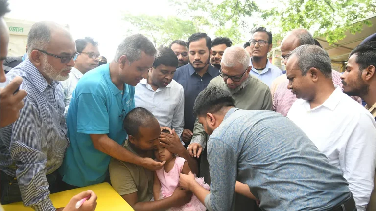 জৈন্তাপুরে হাম-রুবেলা টিকাদান কর্মসূচির উদ্বোধন করলেন প্রবাসীকল্যাণমন্ত্রী
