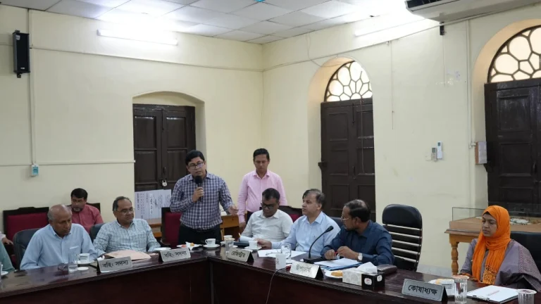 জবিতে সপ্তাহে একদিন অনলাইন ক্লাস নেওয়ার সিদ্ধান্ত